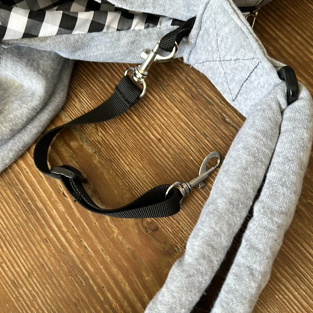Gray reversible Pet carrier / black and white check